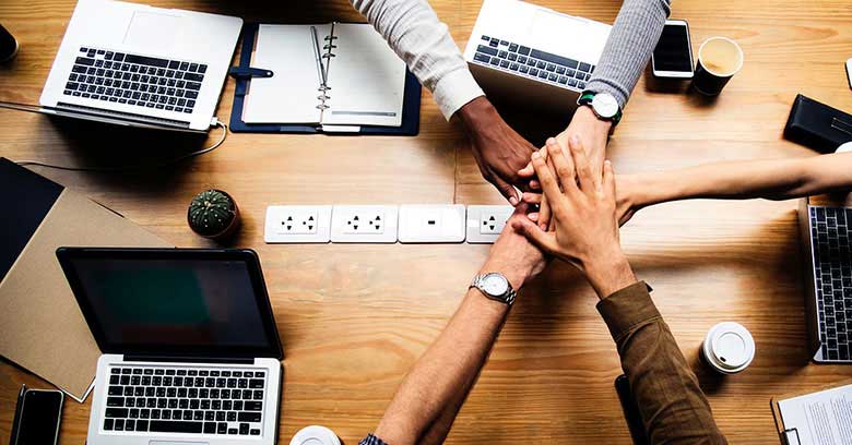 کادوس - استارتاپ چیست؟